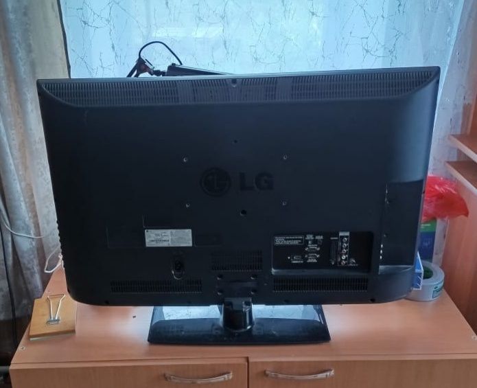 Продам телевизор LG