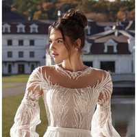 Rochie de mireasa cu maneci bufante