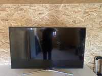 Tv samsung 4K,138 cm cu display-ul spart,pentru piese.