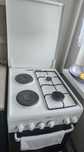 Vindem aragaz Zanussi zcm560mw electric si gaz