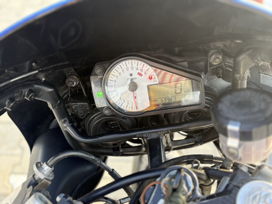Suzuki GSX-R 600cc k1