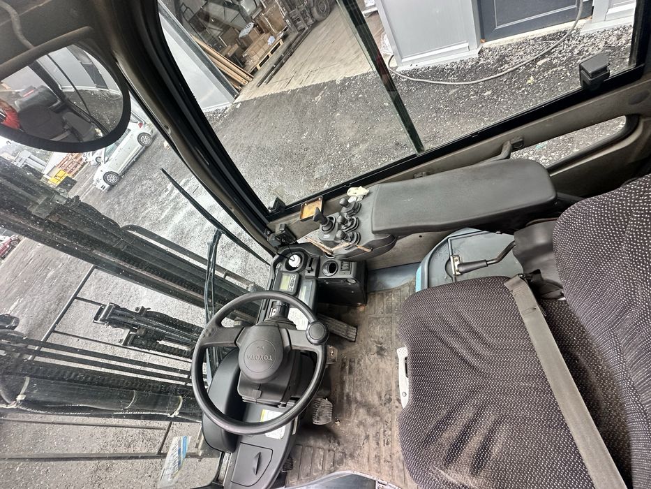 Vand Stivuitor Toyota 1.5 T