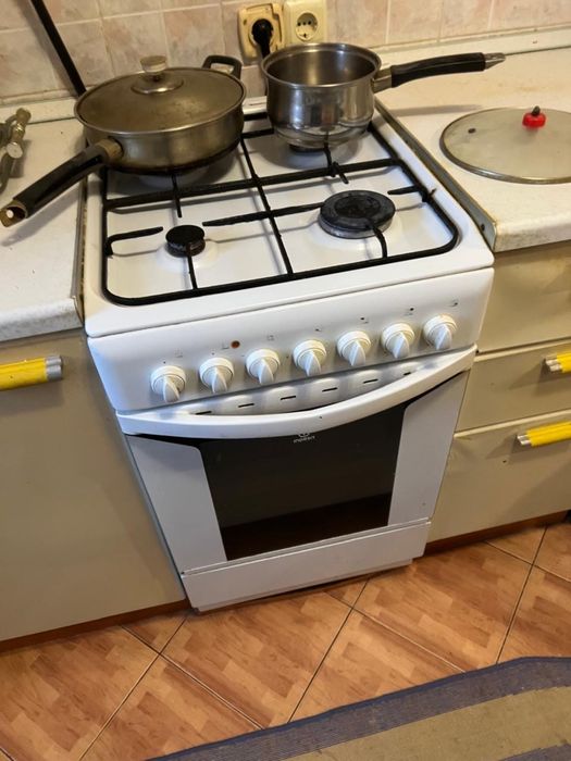 Газовая плита б/у