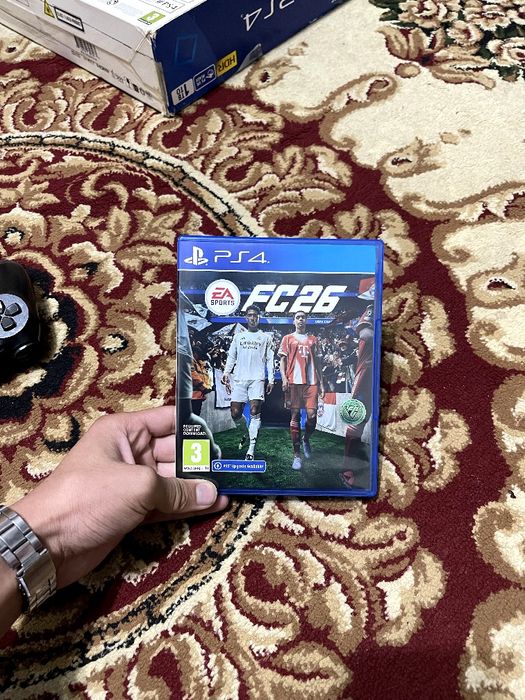 Playstation 4 slim 1tb