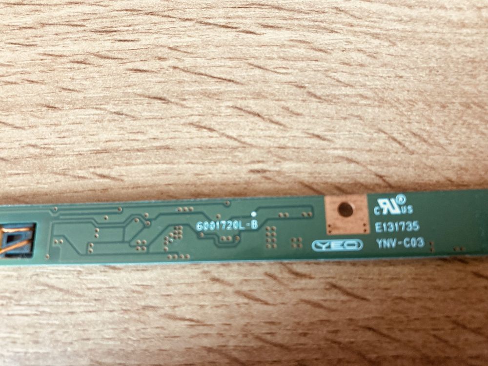 LCD кабел и инвертор за дисплей на лаптоп
