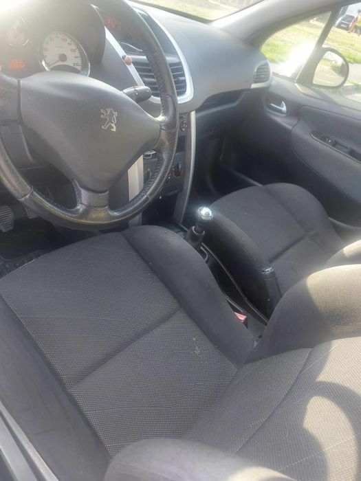 Vand Peugeot 207