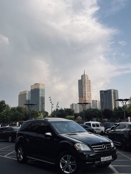 Mercedes Bens MI 350