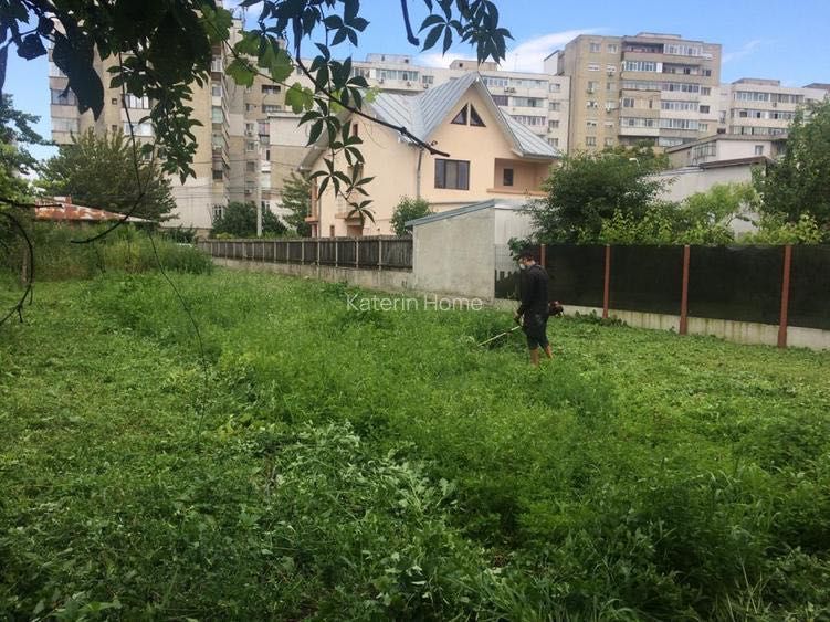 Vânzare teren intravilan construcții – Bulevardul București, Ploiești