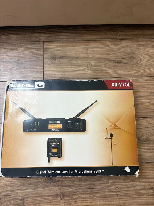 Продам радио микрофон петличка line 6 новый