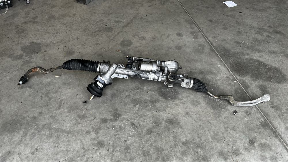 Mercedes B W246 кормилна рейка