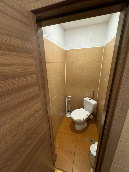 Дава се под наем Магазин в Бургас, Братя Миладинови - 120 кв.м за 331.5 € - Снимка #4