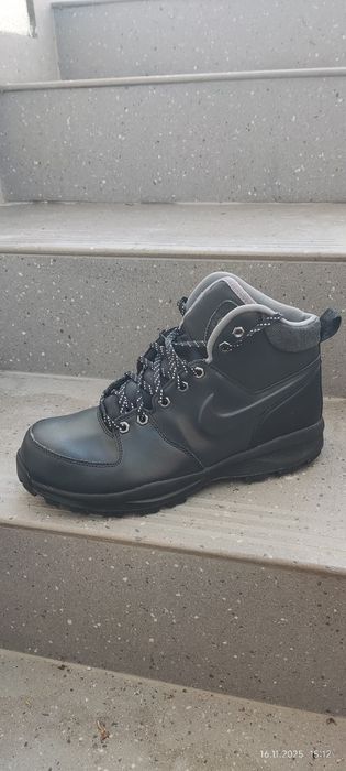 Nike Manoa leather