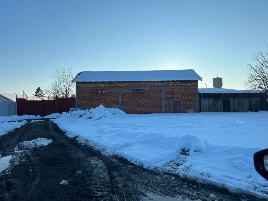 Продава се Склад в Исперих - 4402 кв.м за 35 €/кв.м - Снимка #1