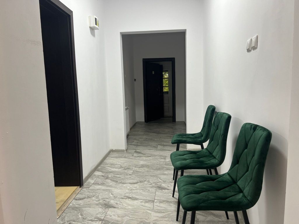 Vând pensiune casă de vacanța