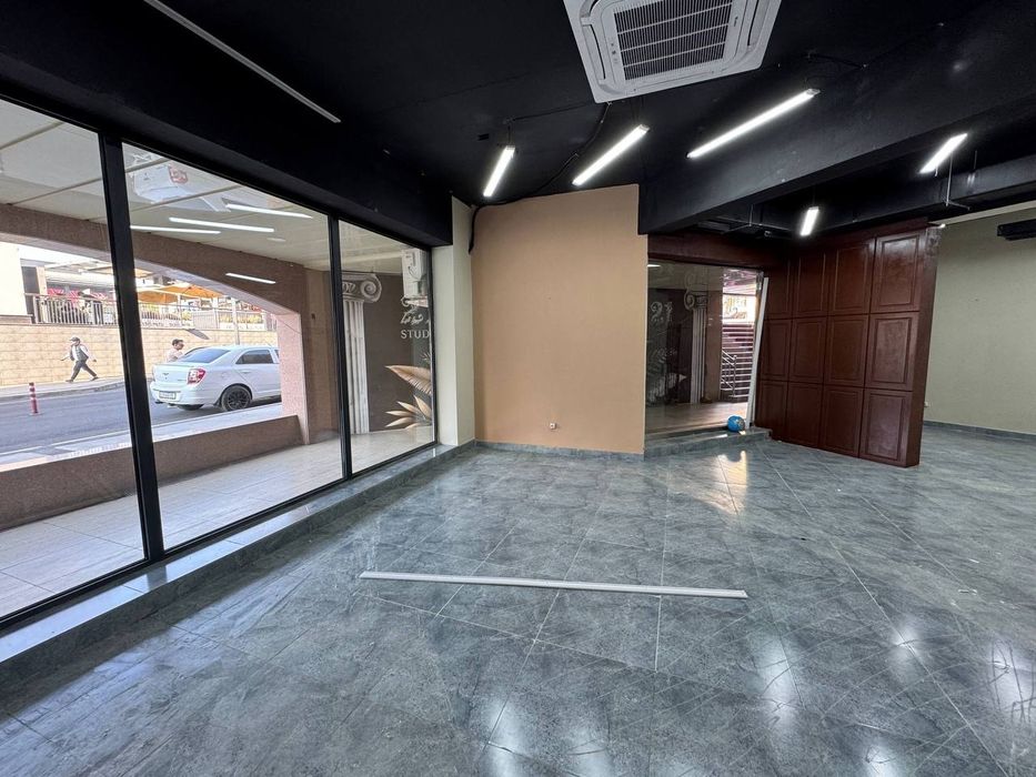 здаеотса аренда под офис либа под бизнес яакасарой р-н сиул мол