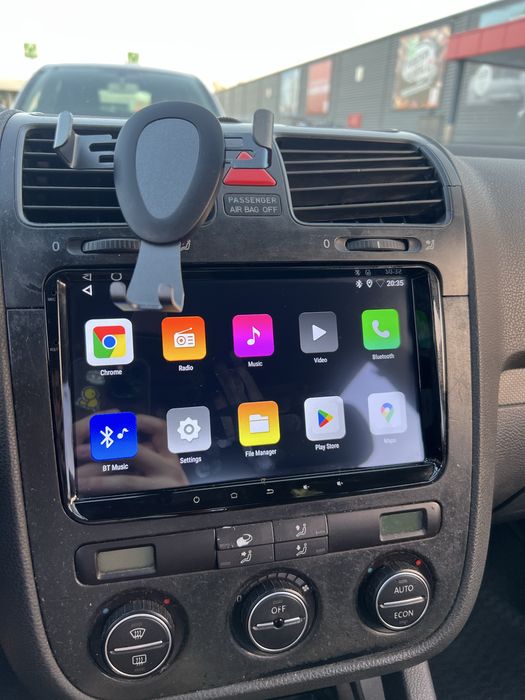 Navigatie 4gb ram + 64gb Android Auto 9” CarPlay + Camera de spate
