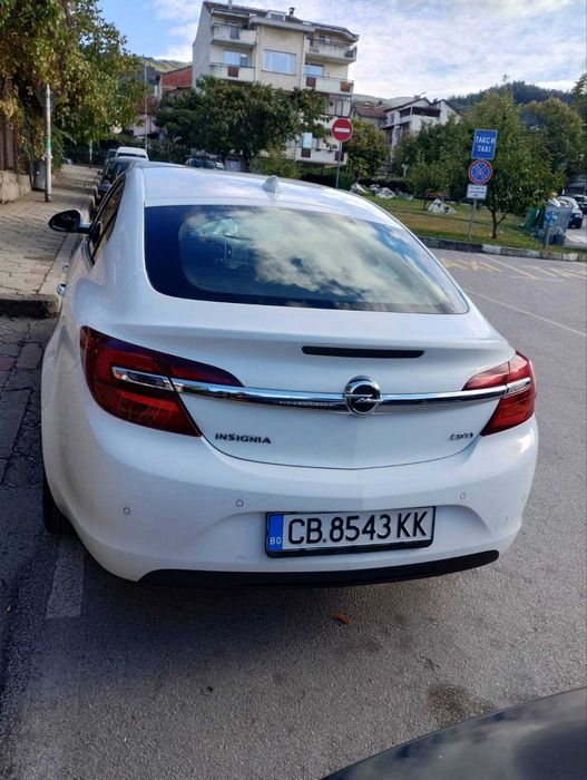 Opel Insignia 1.6 CDTI • Автоматик • 2016 г.