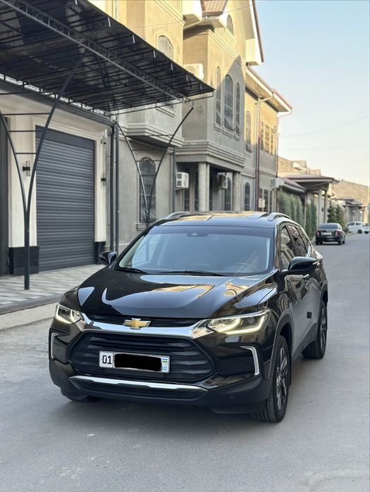 Treker 2 2022 Premier Full Avtomat karobka srochna sotiladi