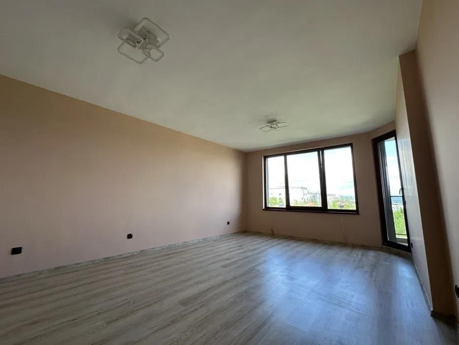 Дава се под наем Двустаен апартамент в София, Люлин 1 - 60 кв.м за 400 € - Снимка #2