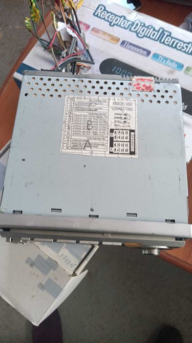 Radio auto cu cd cu usb tf card mp3