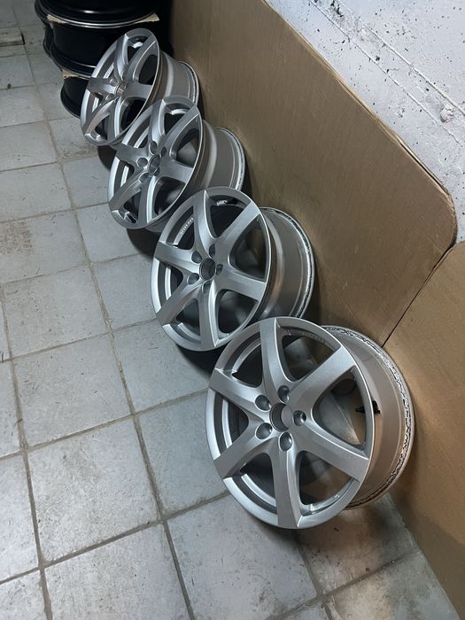 КАТО НОВИ!!! Джанти 17 5х100 Субару Оригинални Djanti 17 5x100 Subaru