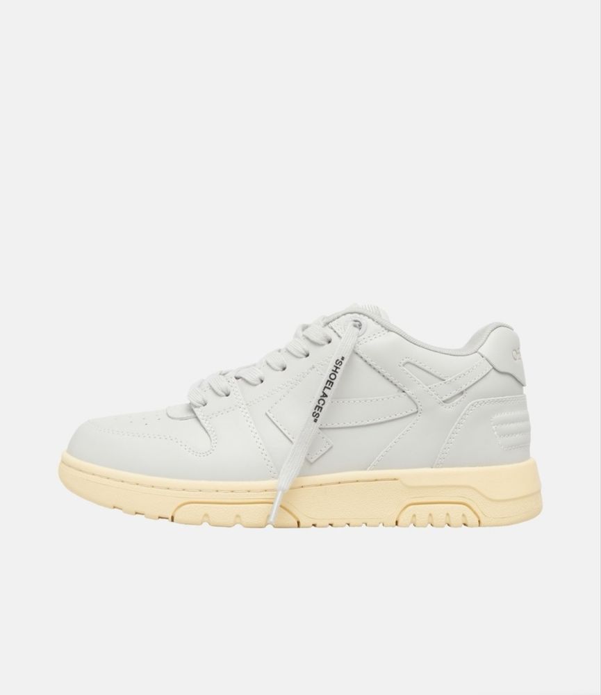 Сиви маратонки off-white