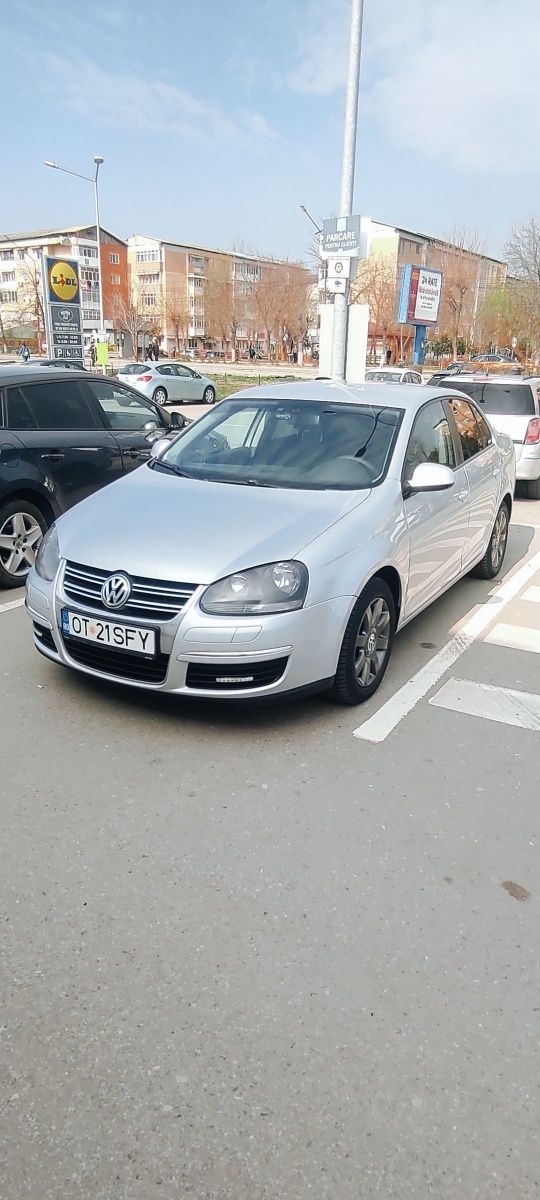 Vând auto 1.9 tdi