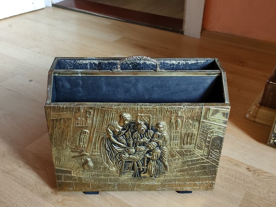 Suport ziare,reviste