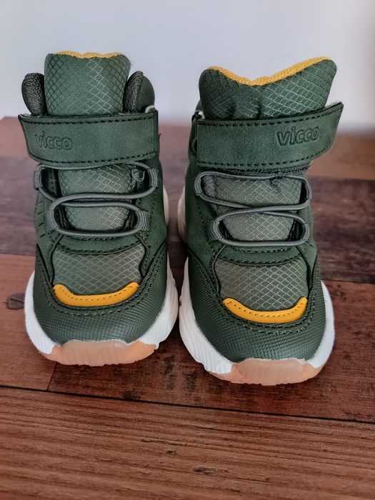 Детски зимни боти