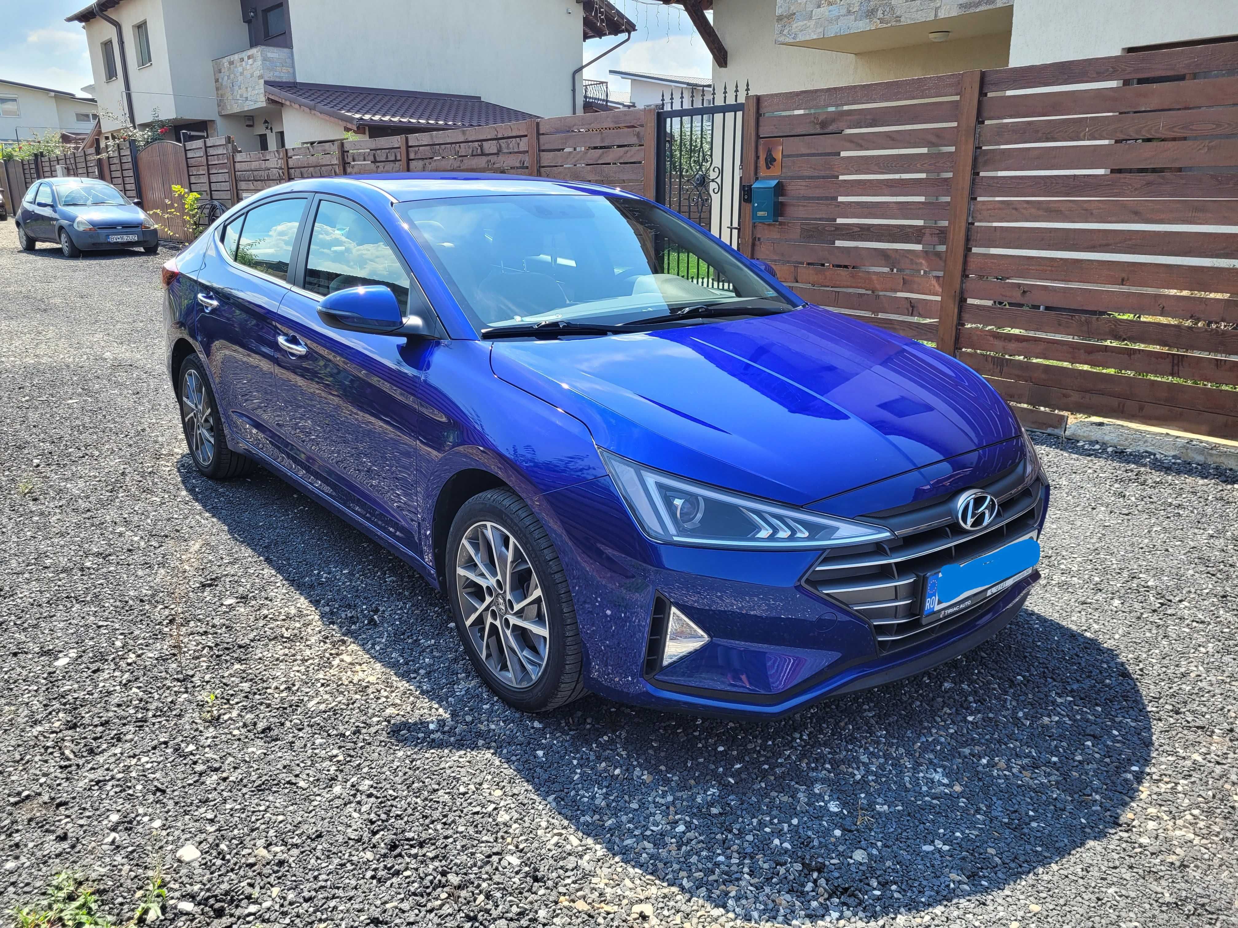 Vand Hyundai Elantra 1.6 128CP A6 EXCLUSIVE