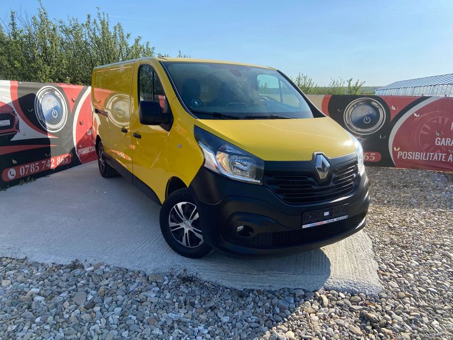 Renault Trafic 2019, 180.000km, L2, scaun incalzit, garantie 1 an, AC, navi