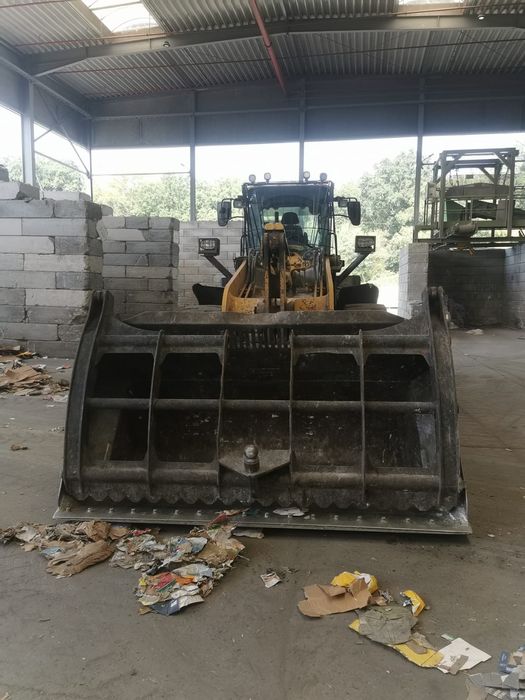 Komatsu wa 320 an 2017 !