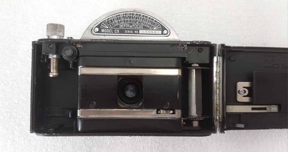 Aparat foto film - half frame UNIVEX MERCURY II   Made SUA - COLECȚIE