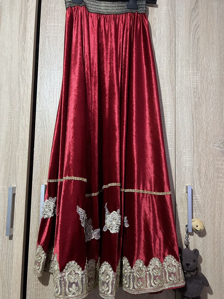 Vand fuste/costume gipsy