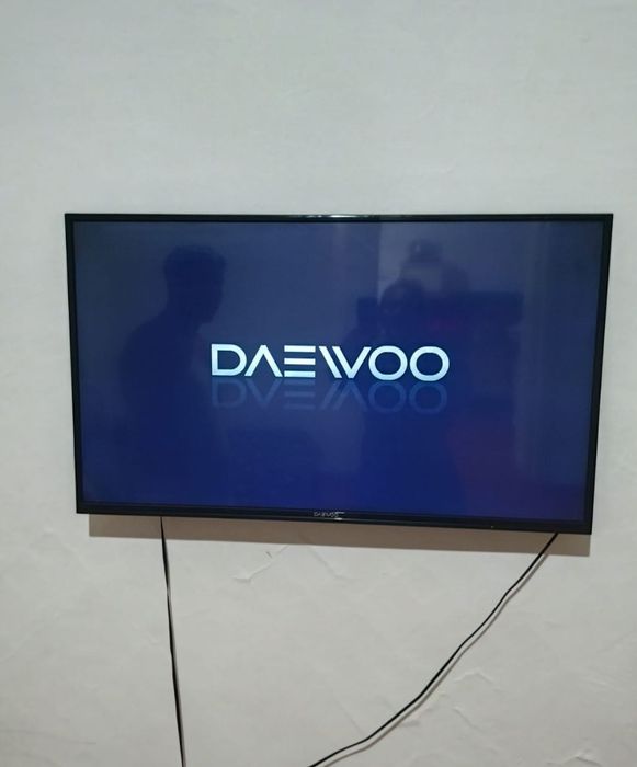 Daewoo 120 см smart tv телевизор