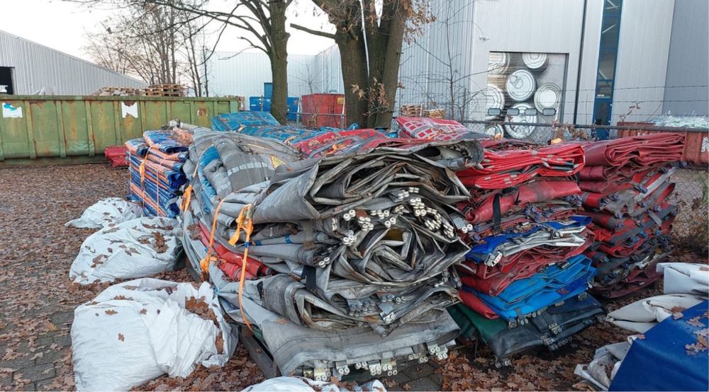Prelată pentru acoperire 13,5m x 2,80m