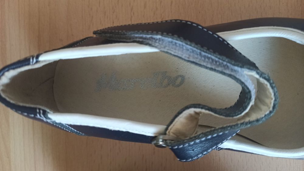 Pantofi piele pentru fetițe mărimea 30