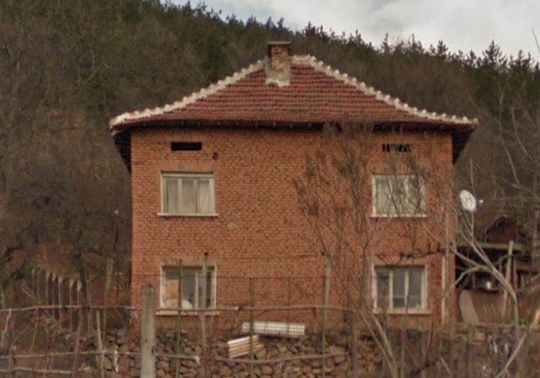 Къща в село Драганица, община Вършец