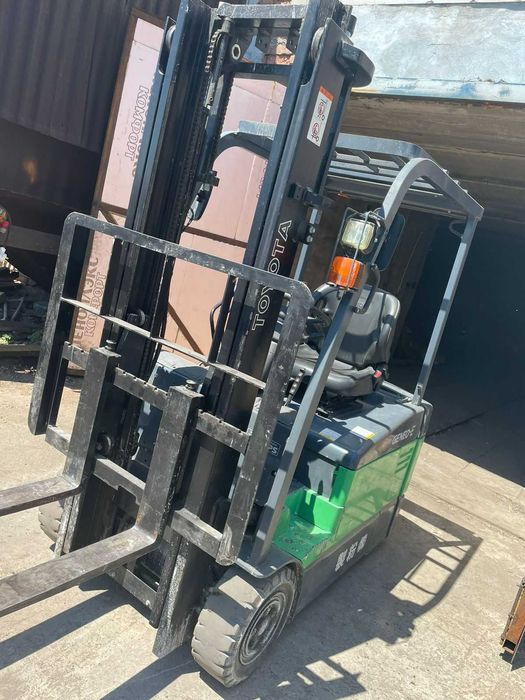 Электропогрузчик Toyota 1,8т 3,3метра Отличные АКБ и состояние 2019г