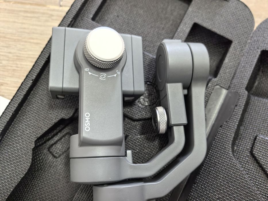 Dji Osmo Mobile 2 pachet complet original ca nou  gimbal stabilizator