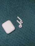 Наушники без проводные AirPods. В отличном состоянии!!!