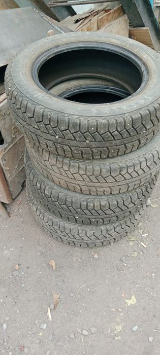Продается зимние шины