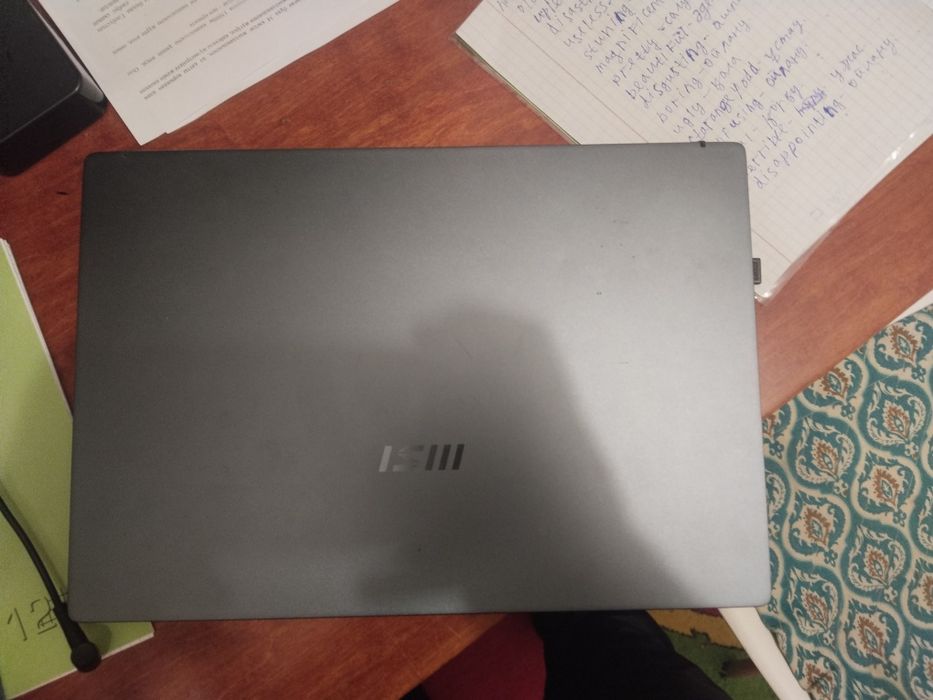 Ноутбук Msi modern 14