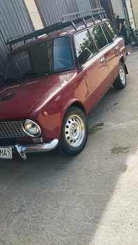 Vaz 2102 sotiladi