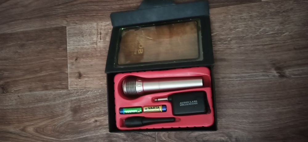 Продам микрофон sony
