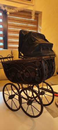 Антикварна Детска бебешка количка