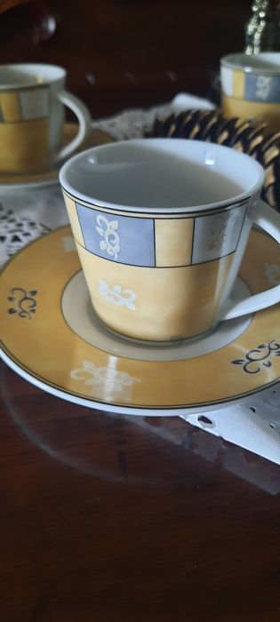 Кофейные чашечки.