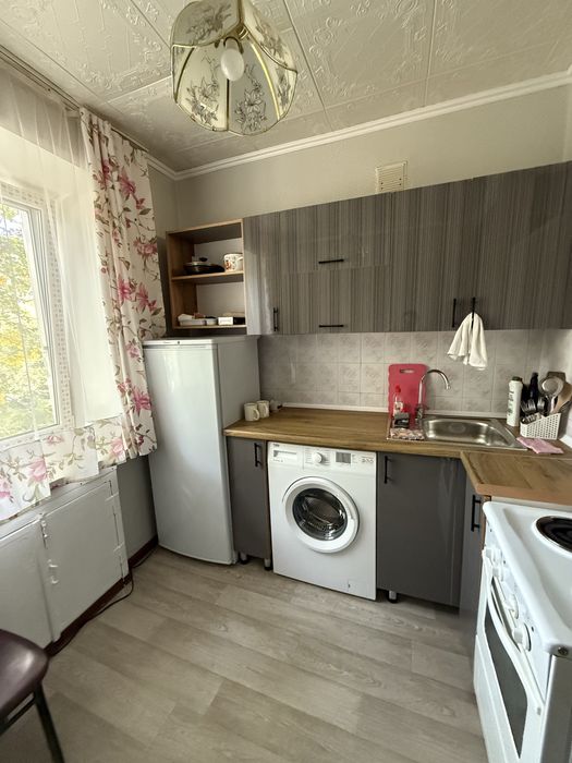 Срочно сдам 1,5 комнатную на Аблакетке на длительный срок