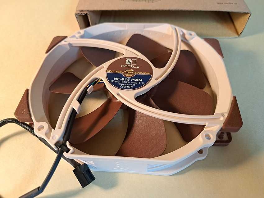 NOCTUA NF-A15 PWM - FAN (nou, nefolosit) - 4 PIN (140mm) premium