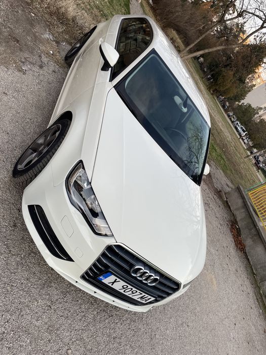 Audi   a3 2013 година